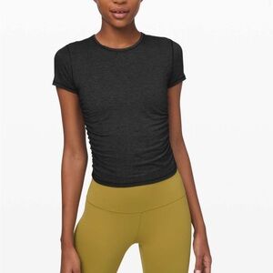Lululemon Truthful Form Short Sleeve Heathered Black